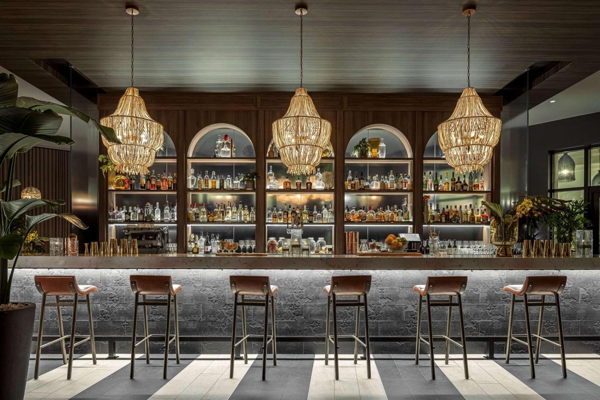 Thesis Hotel Miami Coral Gables, Curio Collection By Hilton מראה חיצוני תמונה