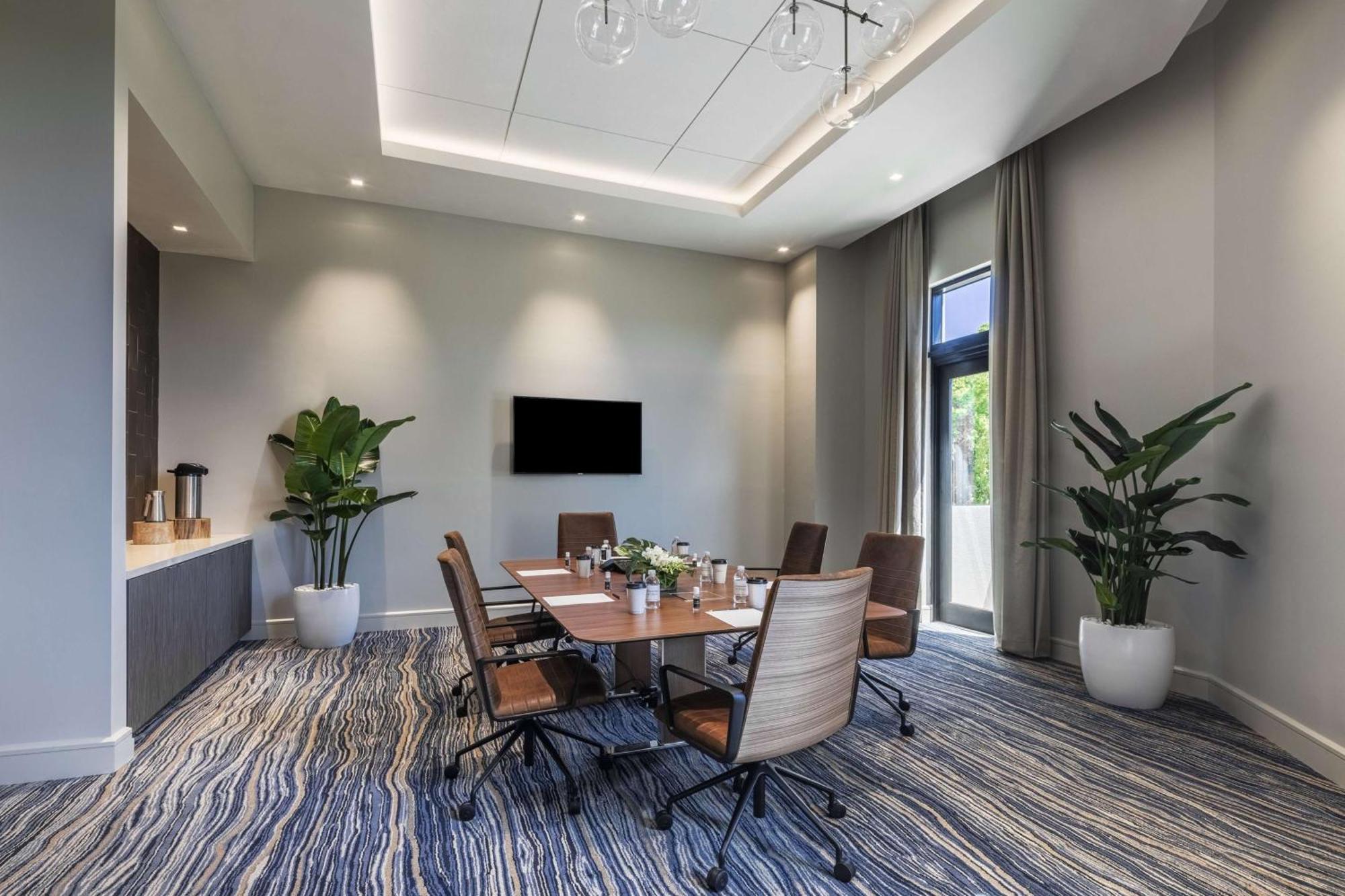 Thesis Hotel Miami Coral Gables, Curio Collection By Hilton מראה חיצוני תמונה