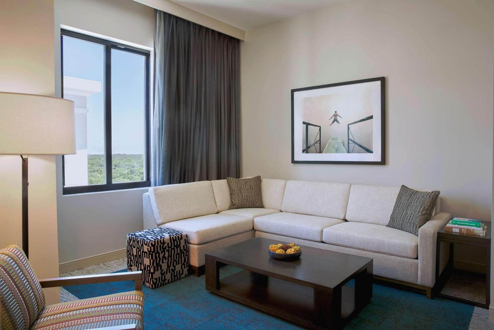Thesis Hotel Miami Coral Gables, Curio Collection By Hilton מראה חיצוני תמונה